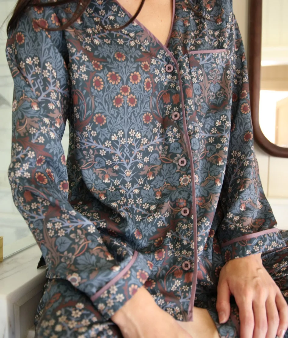 The Silky Luxe Pajama Set - Blackthorn in Dark Indigo sold by Summersalt product image thumbnail 2