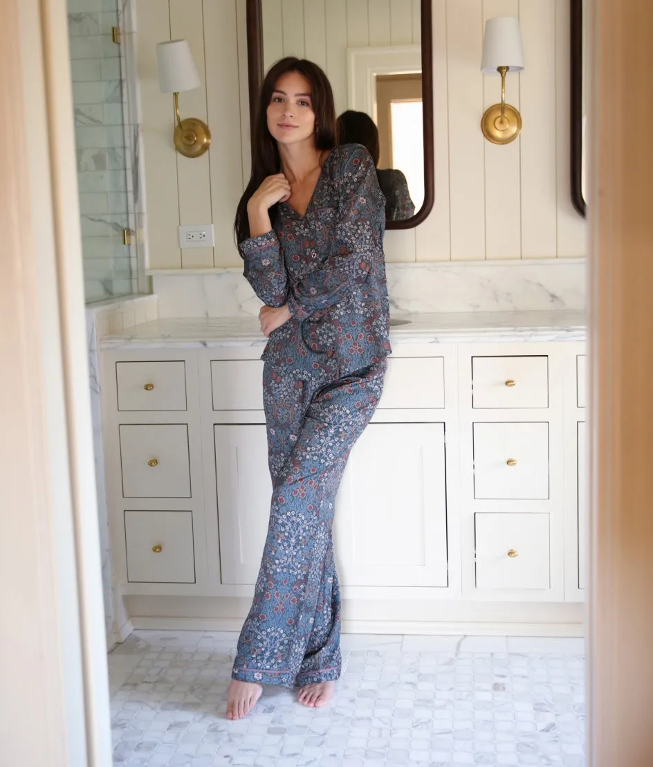 The Silky Luxe Pajama Set - Blackthorn in Dark Indigo sold by Summersalt product image thumbnail 4