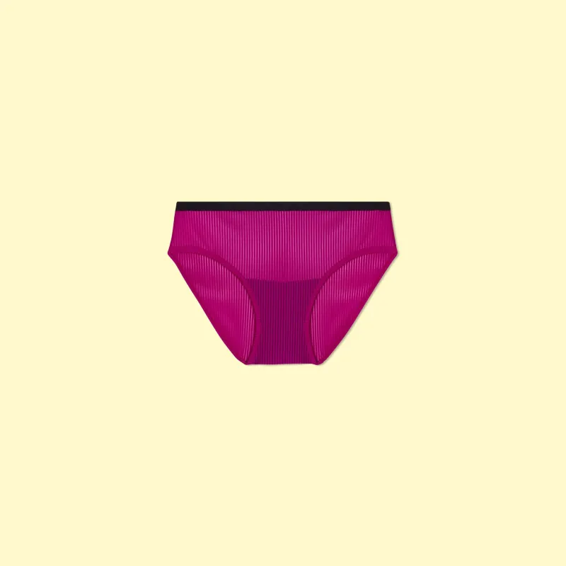 The Feel Free Underwear - Orchid made by Summersalt