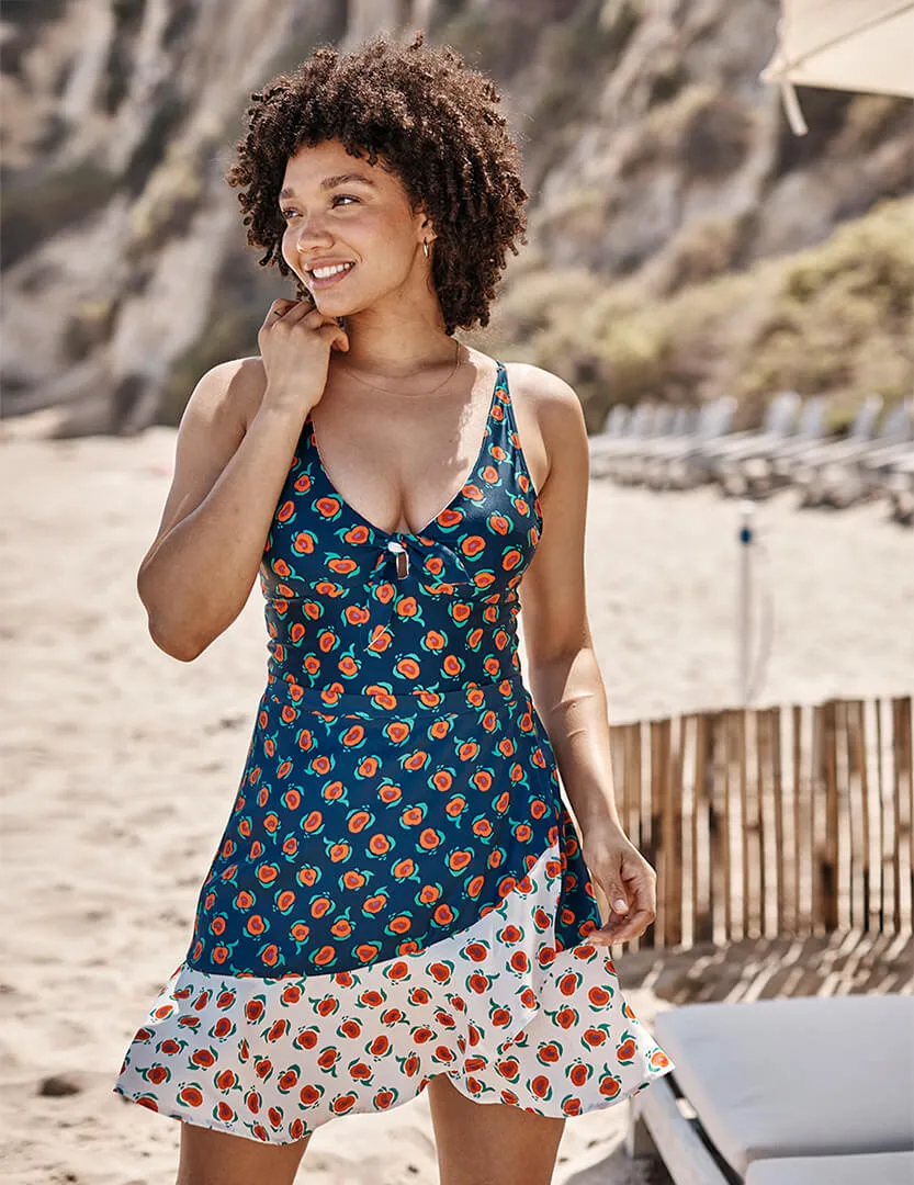 The Jetsetter - Poppies in Deep Sea sold by Summersalt product image thumbnail 2