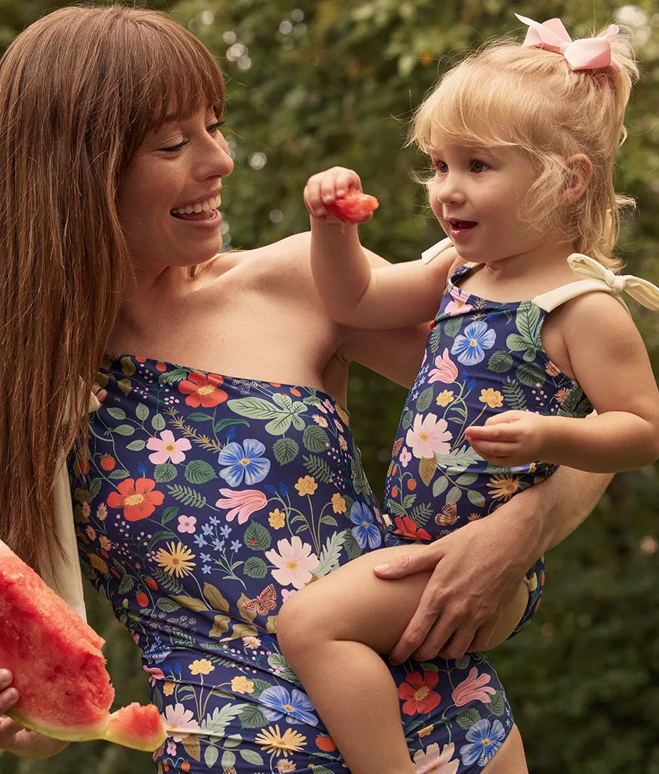 The Girls' Tie Oasis One-Piece - Strawberry Fields in Deep Sea sold by Summersalt product image thumbnail 4