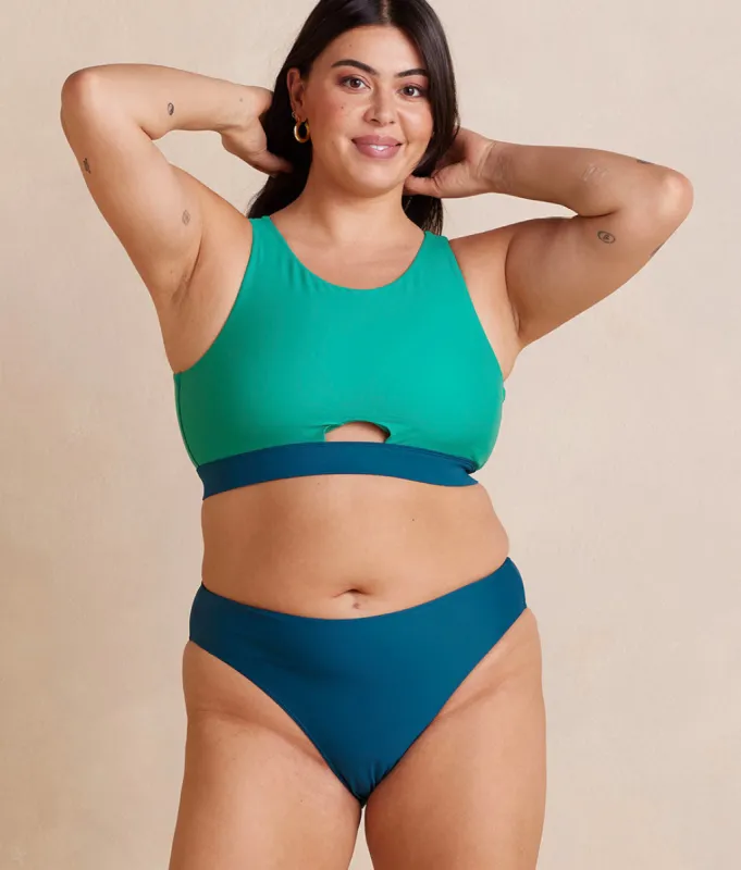 The High Leg Mid Rise Bikini Bottom - Seaweed sold by Summersalt