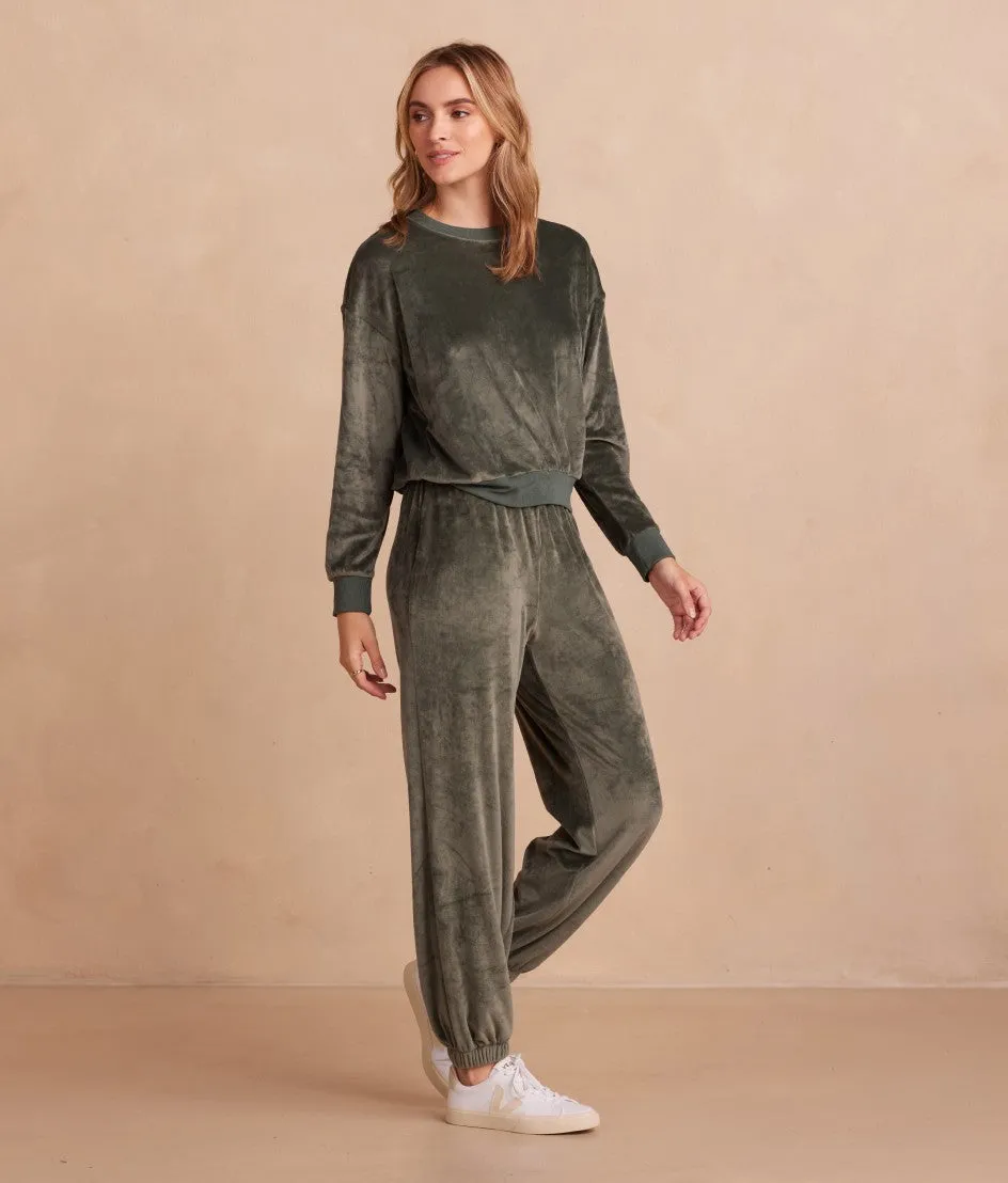 The Plush Velour Jogger - Olive sold by Summersalt product image thumbnail 4