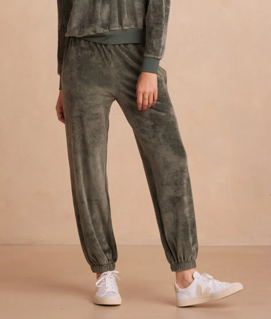 The Plush Velour Jogger - Olive sold by Summersalt product image thumbnail 2