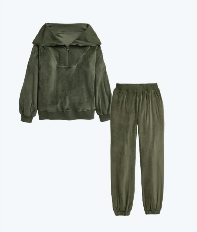 The Plush Velour Half-Zip Pullover & Jogger Bundle sold by Summersalt