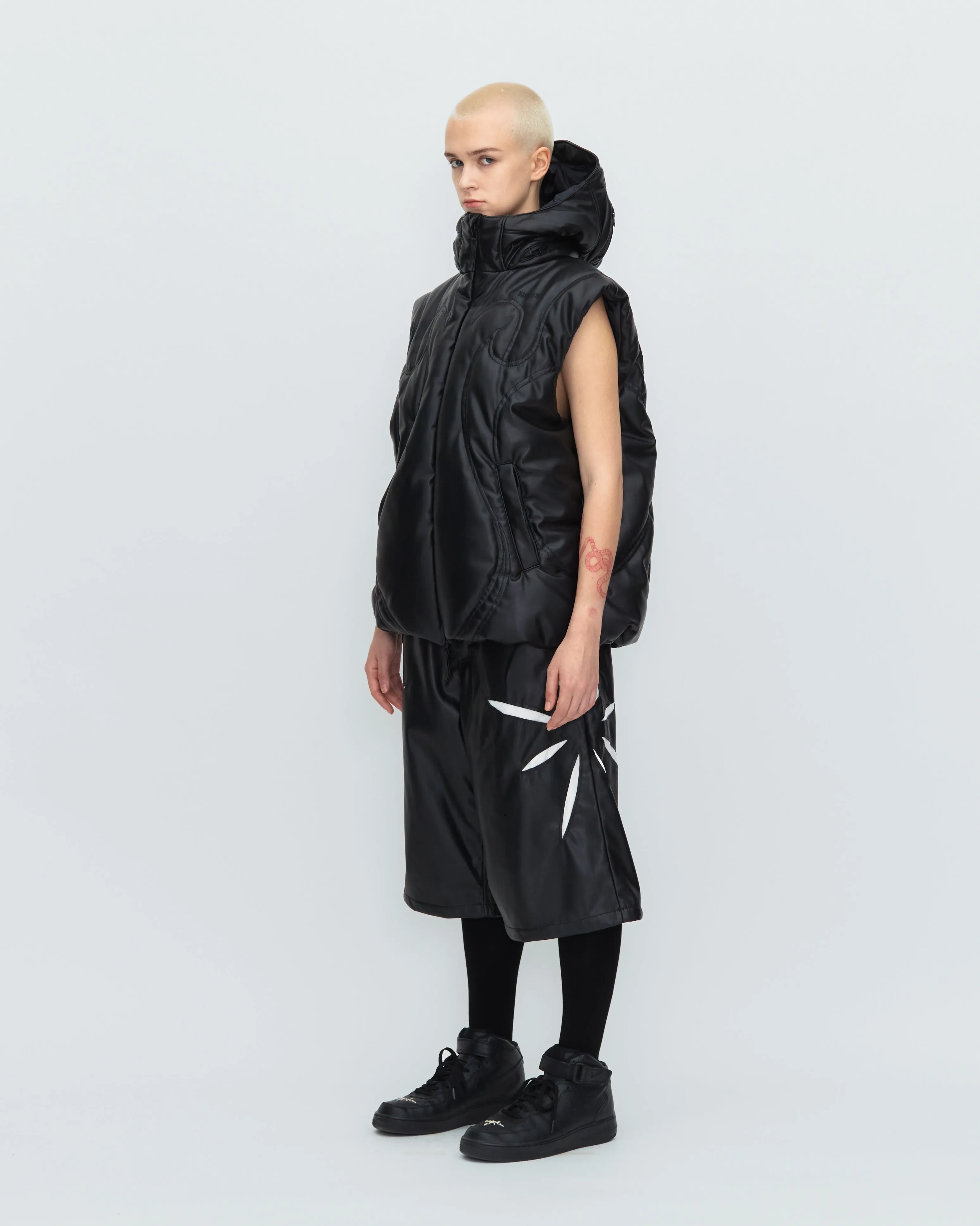 PADDED HELMET FAUX LEATHER VEST sold by KUSIKOHC product image thumbnail 4