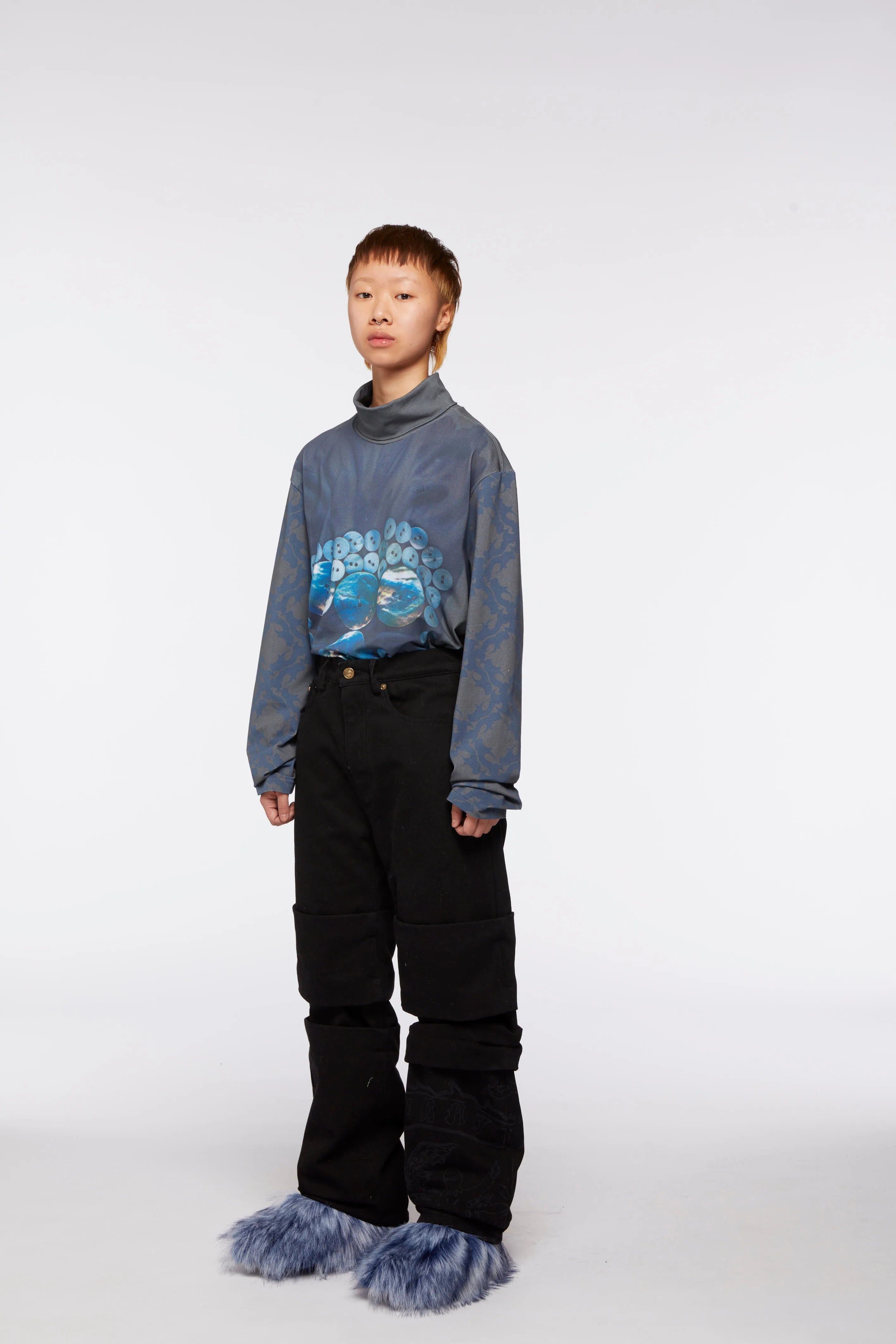 TURTLENECK LONG SLEEVE SHIRT sold by KUSIKOHC product image thumbnail 2