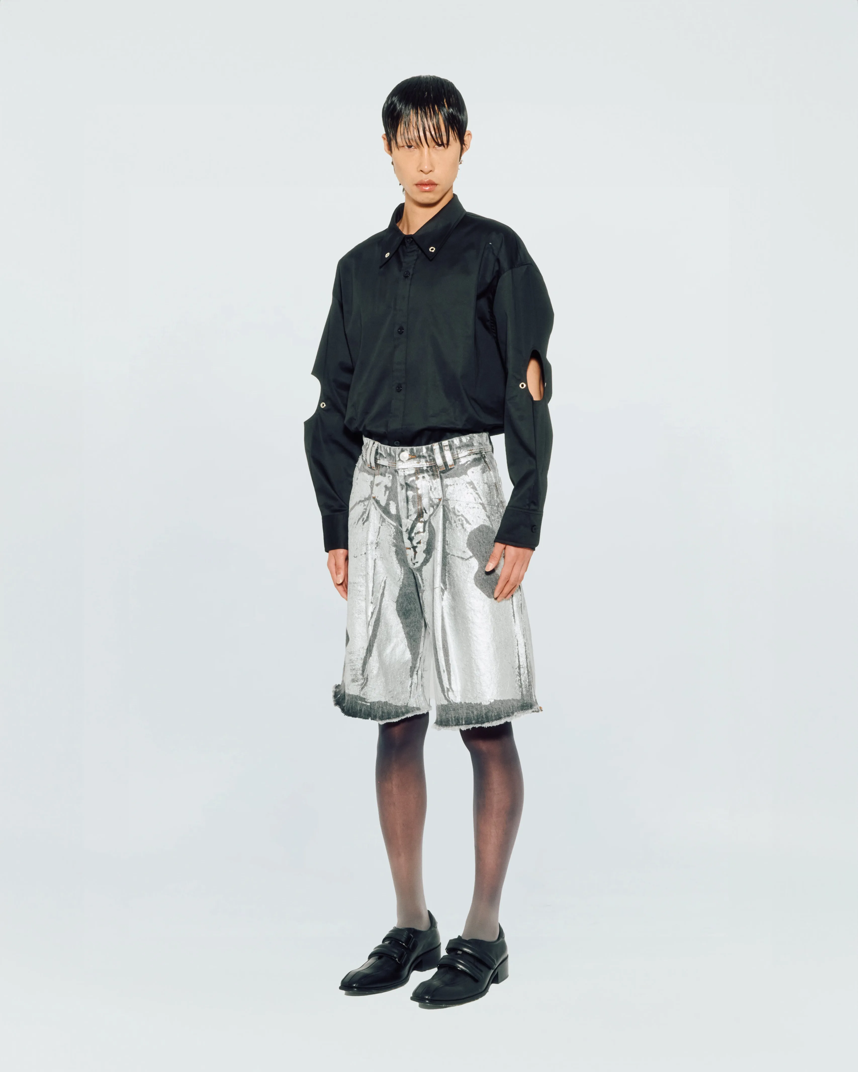 SILVER WASH DENIM SHORTS sold by KUSIKOHC product image thumbnail 4