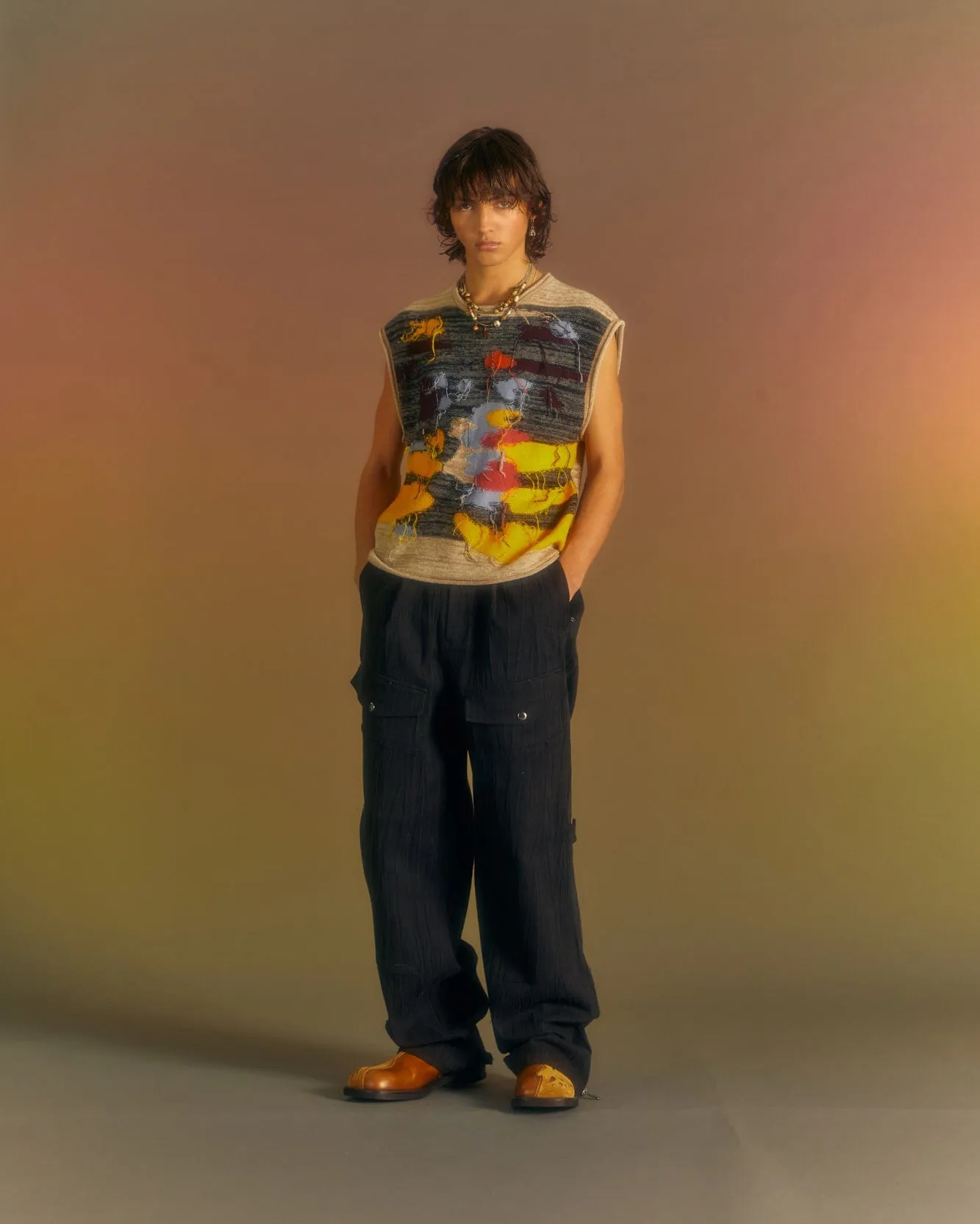 BLOTCH INTARSIA CREW-NECK VEST atb1013m(BEIGE) sold by Andersson Bell product image thumbnail 5