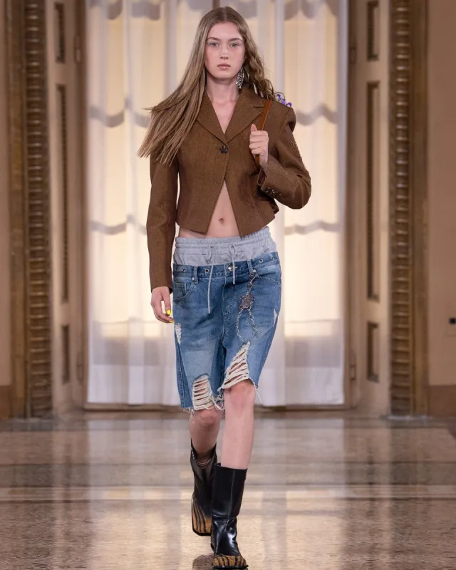 (WOMEN) DENNY SWEAT WAIST DAMAGED SHORTS apa717w(WASHED BLUE) made by Andersson Bell