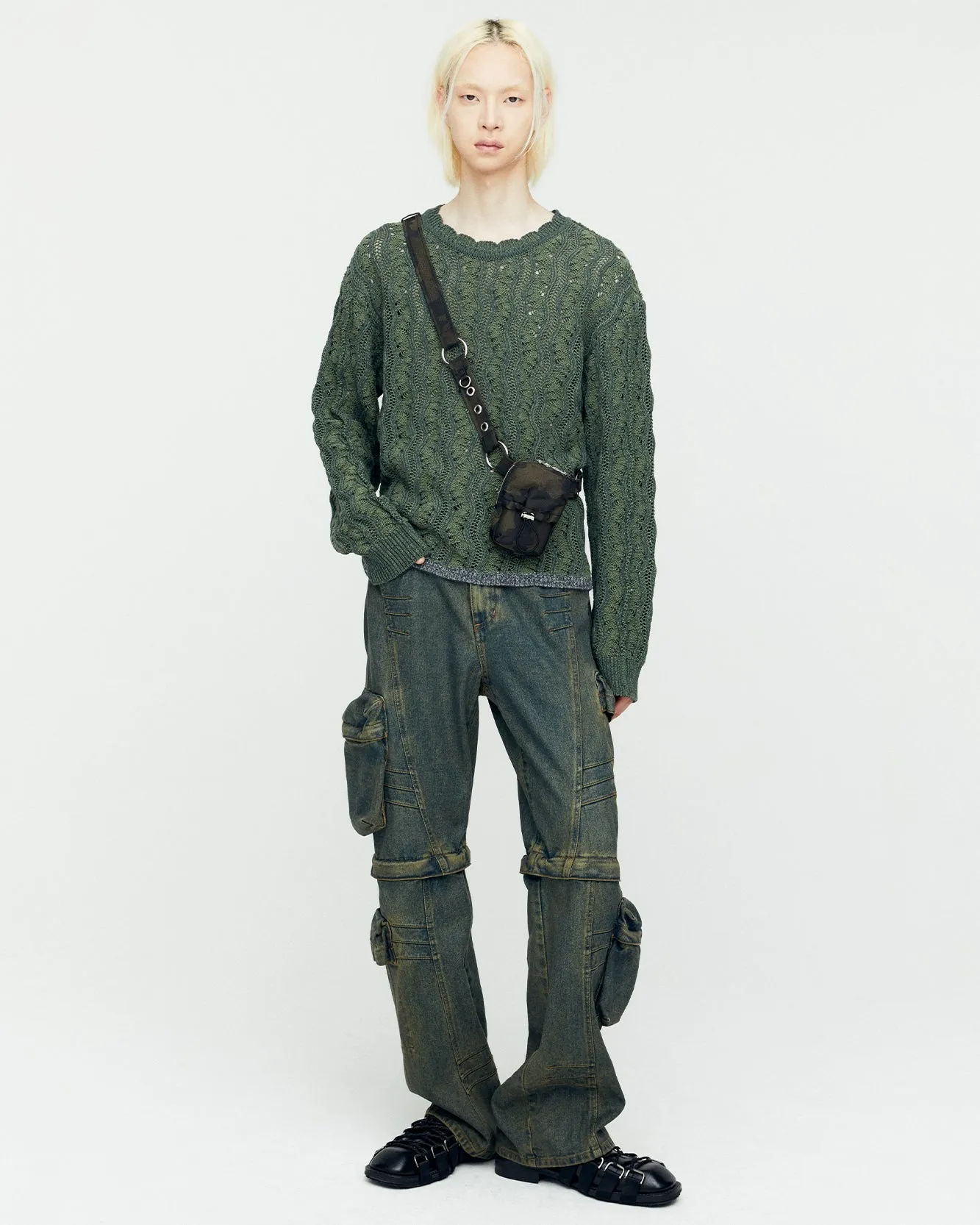 TWO TONE WAVE CREW-NECK SWEATER atb1160m(KHAKI) sold by Andersson Bell product image thumbnail 5