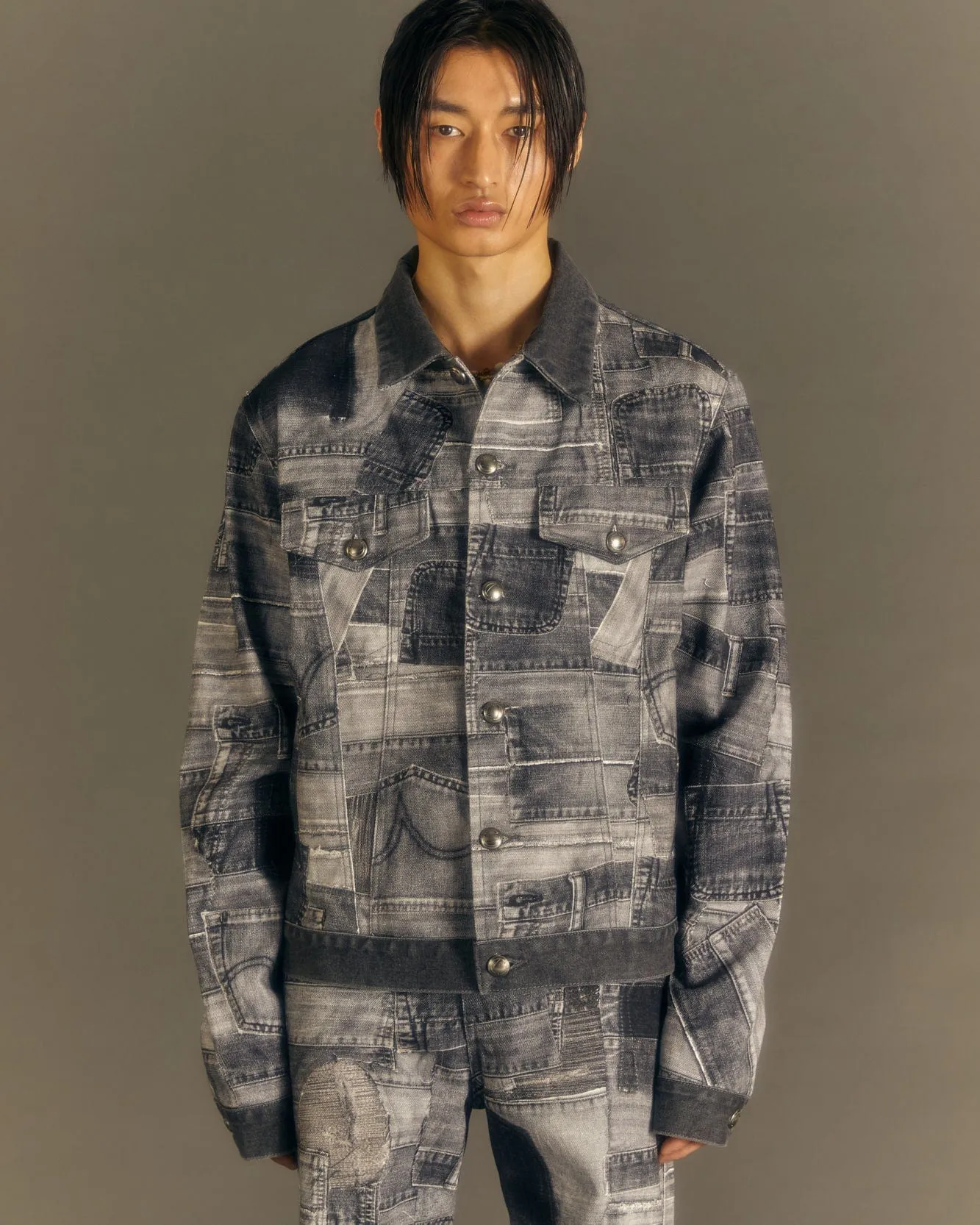 BRNO PATCHWORK PRINTED JACKET awa563m(BLACK) sold by Andersson Bell product image thumbnail 4