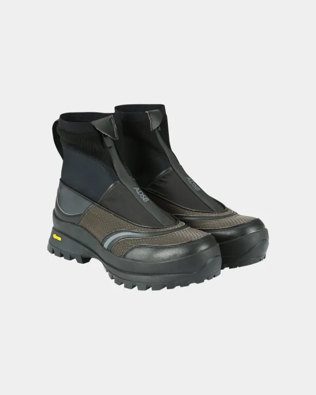 UNISEX MATTIO ZIP-UP TRAINER  aaa387u(BLACK) sold by Andersson Bell