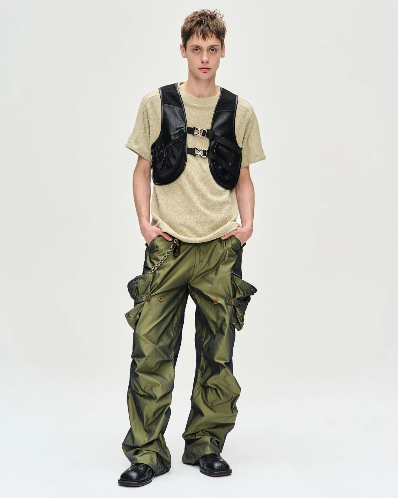 LOE FATANI CARGO PANTS apa698m(KHAKI) sold by Andersson Bell