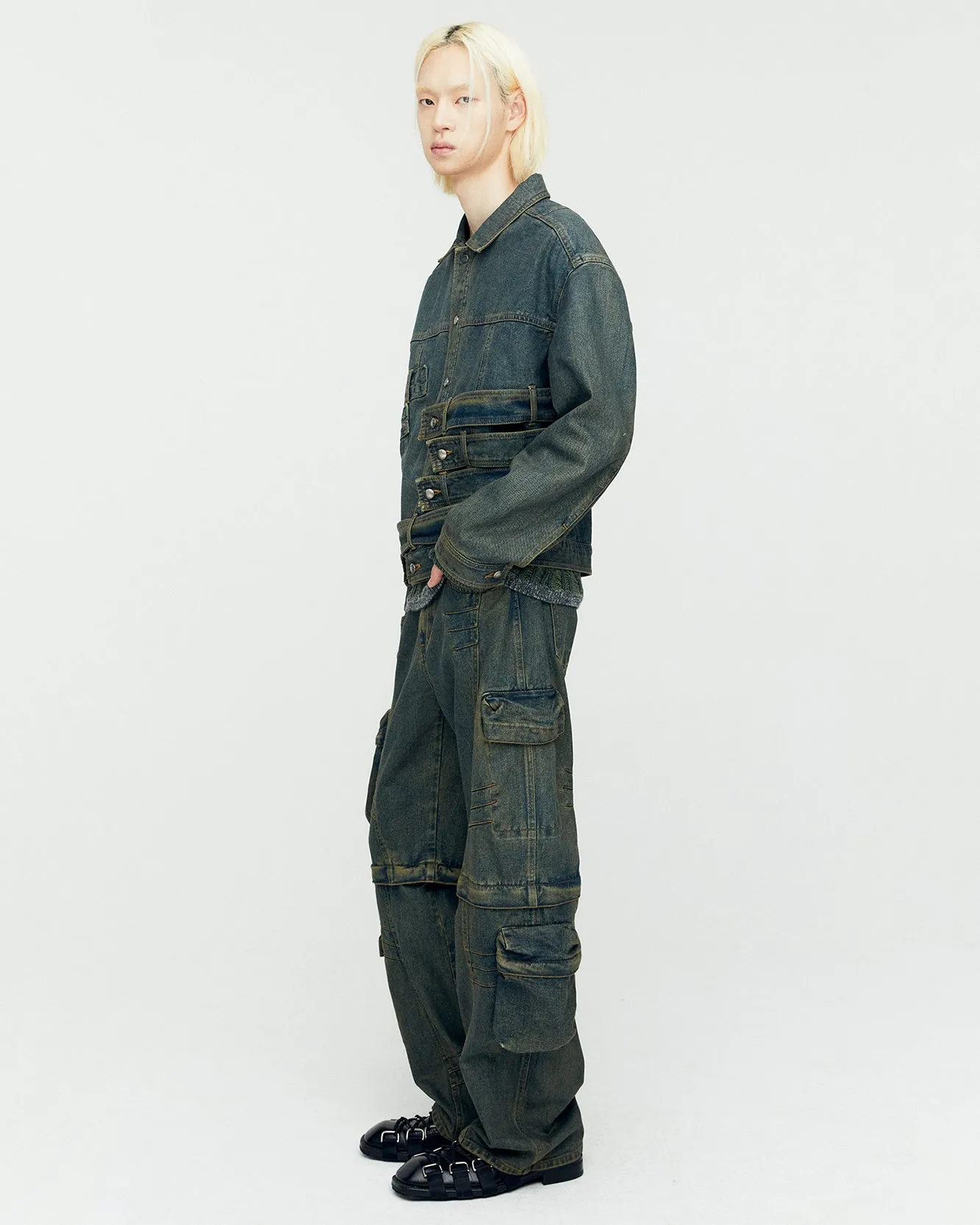 CARGO COATED WIDE-LEG JEANS apa749m(ARMY GREEN) sold by Andersson Bell product image thumbnail 5