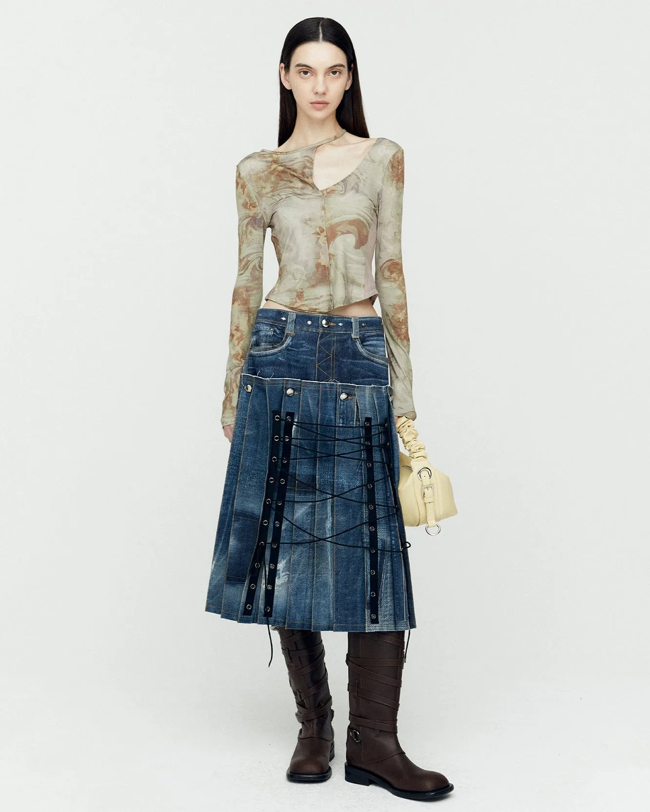 DENIM TROMPE L`OEIL PLEATS LONG SKIRT apa766w(BLUE) sold by Andersson Bell product image thumbnail 2