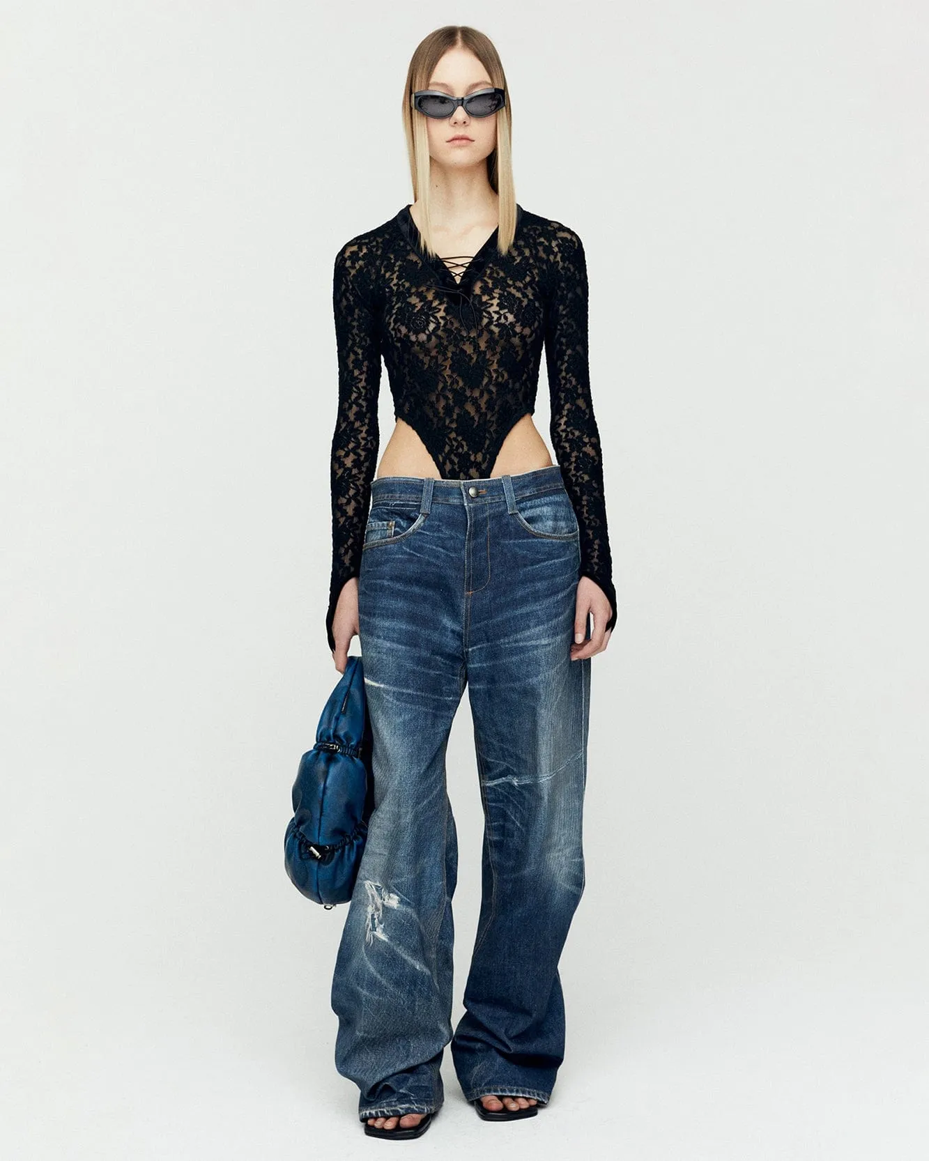 ROSE LACE BODYSUIT atb1192w(BLACK) sold by Andersson Bell product image thumbnail 5