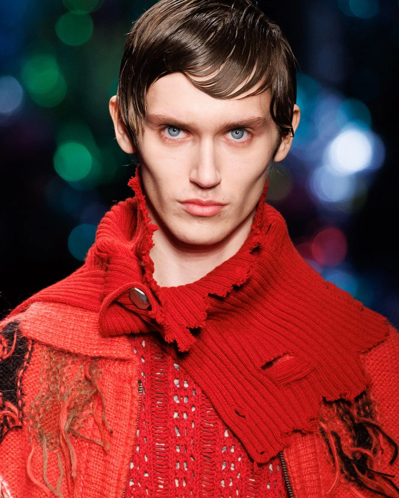 UNISEX ROGHEN WOOL NECK WARMER aaa421u(SCARLET) sold by Andersson Bell product image thumbnail 5