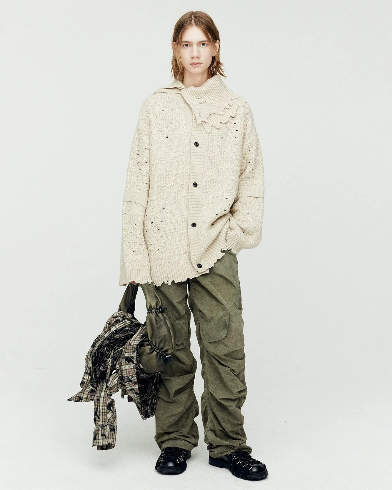 UNISEX ROGHEN WOOL NECK WARMER aaa421u(BEIGE) sold by Andersson Bell product image thumbnail 4