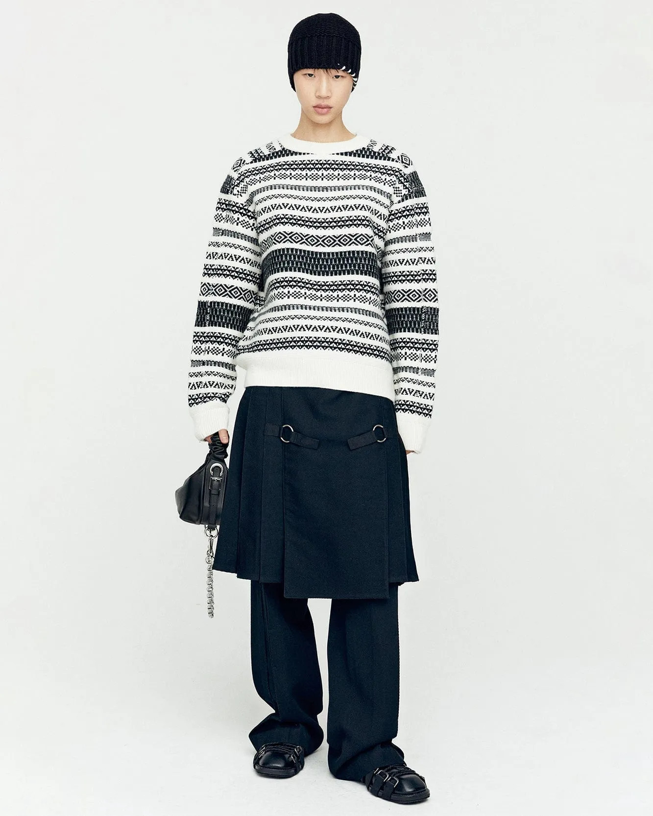 MILANO WOOL BEANIE aaa419m(BLACK) sold by Andersson Bell product image thumbnail 4