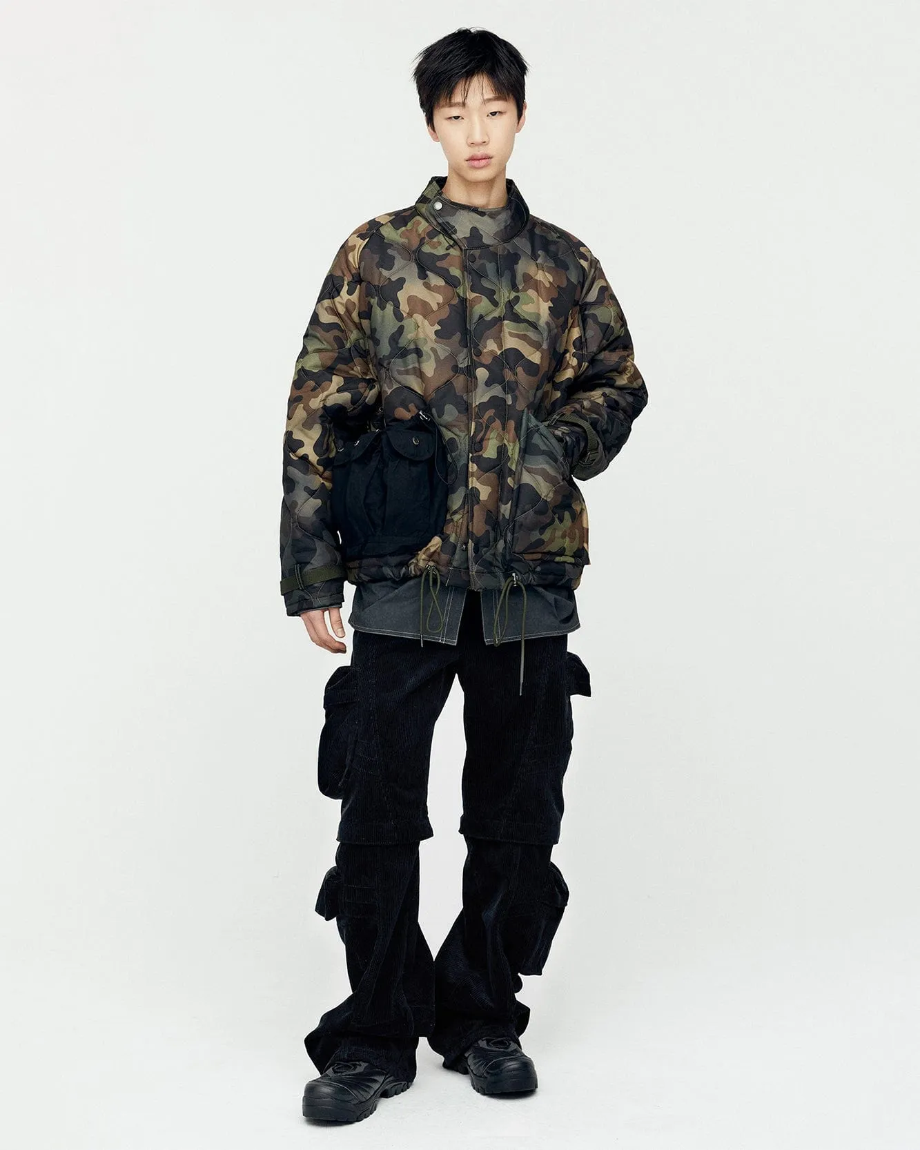 MILANO CORDUROY CARGO PANTS apa751m(BLACK) sold by Andersson Bell product image thumbnail 4