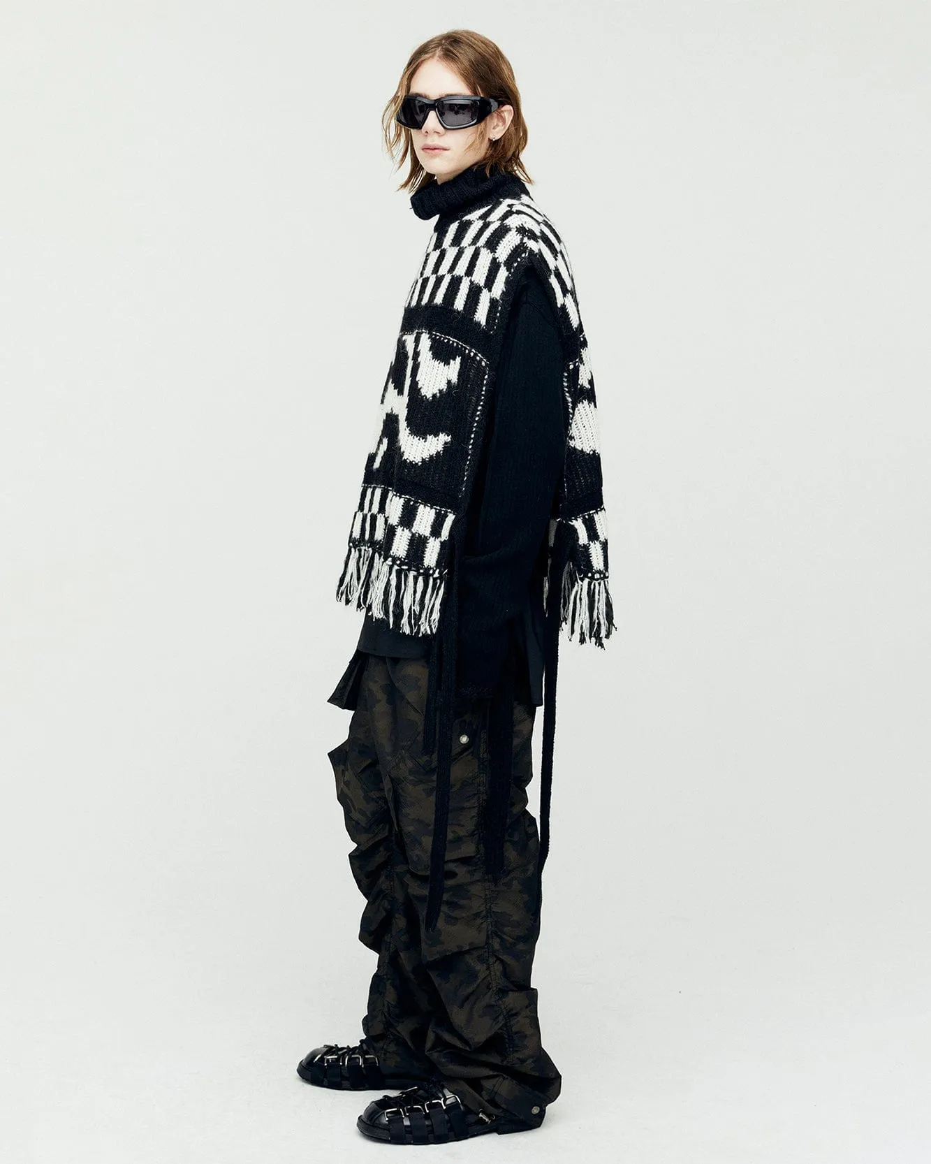 WAVE SLIT VEST atb1167m(BLACK/WHITE) sold by Andersson Bell