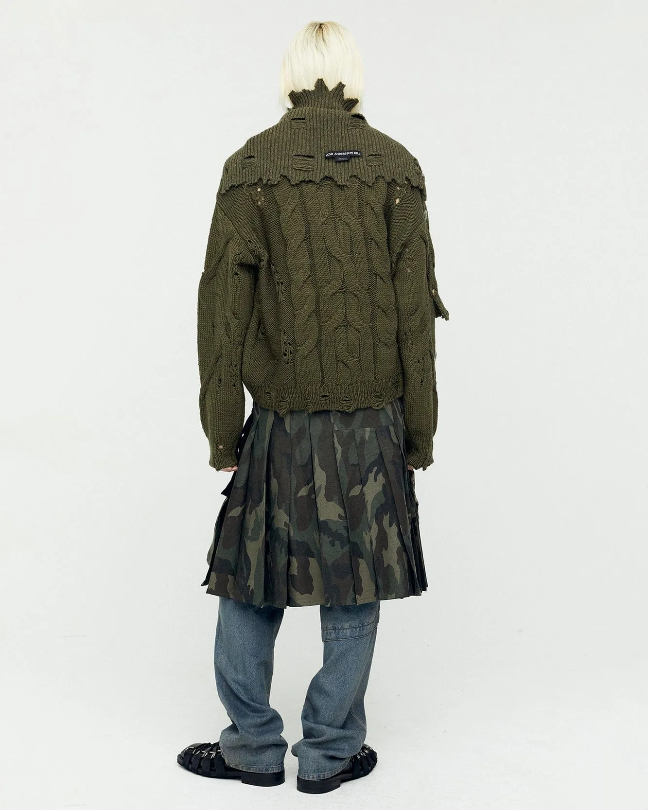 FISHERMAN BUTTON CREW-NECK SWEATER atb1163m(KHAKI) sold by Andersson Bell product image thumbnail 5