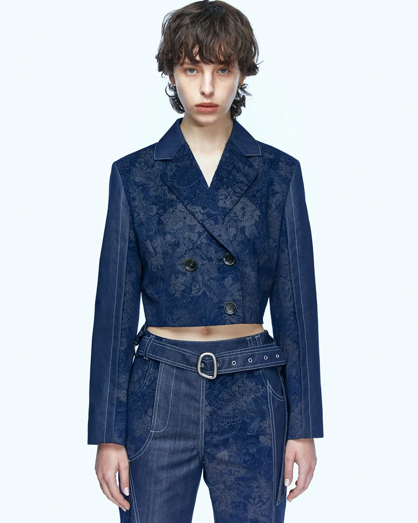 NESSY CUT OUT WAIST BELT SHORT JACKET awa453w(NAVY) sold by Andersson Bell product image thumbnail 4