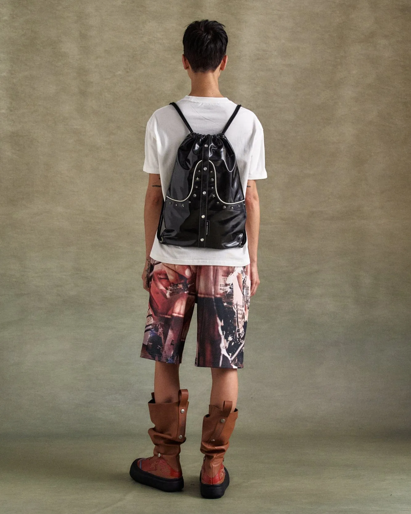 WESTERN DRAWSTRING BAG aaa459u(BLACK) sold by Andersson Bell