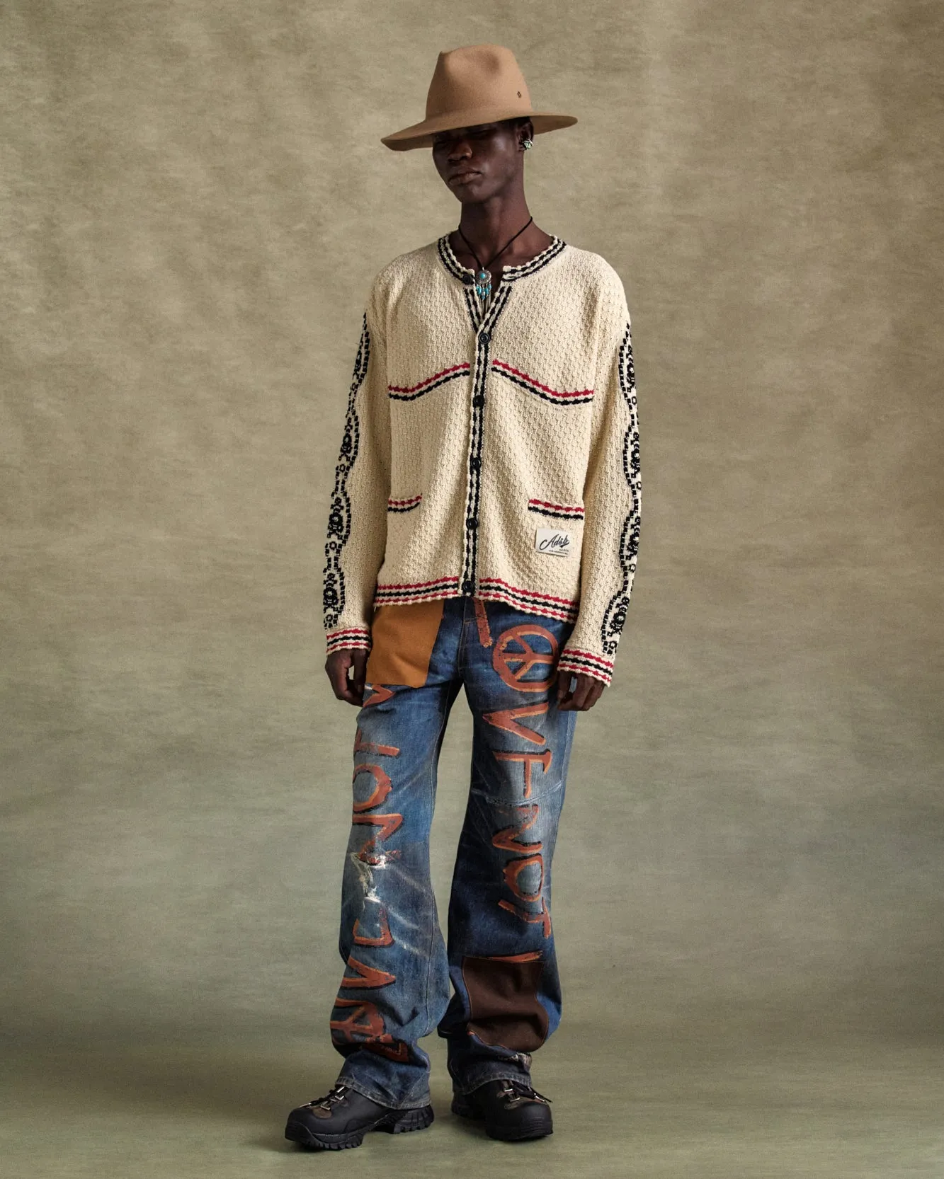 FANTASIA ROUND-NECK CARDIGAN atb1244m(ECRU) sold by Andersson Bell