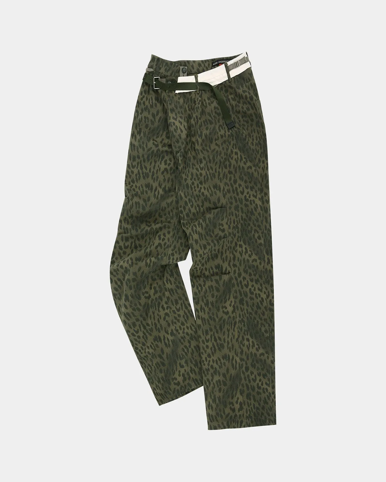 UNISEX LEOPARD CROSS-OVER WIDE JEANS apa803u(KHAKI) sold by Andersson Bell product image thumbnail 2