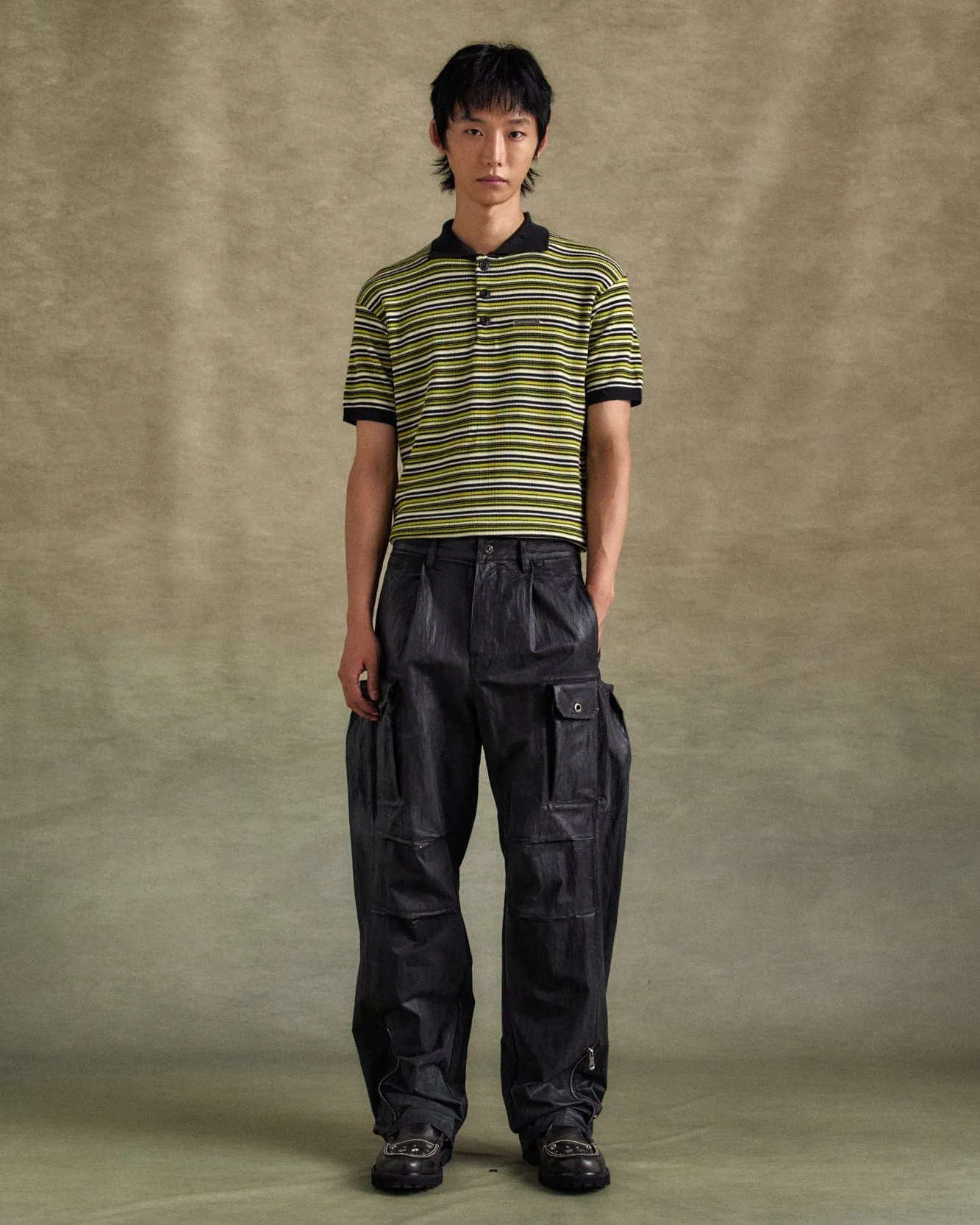 SOLINA COATED CARGO PANTS apa805m(BLACK) sold by Andersson Bell