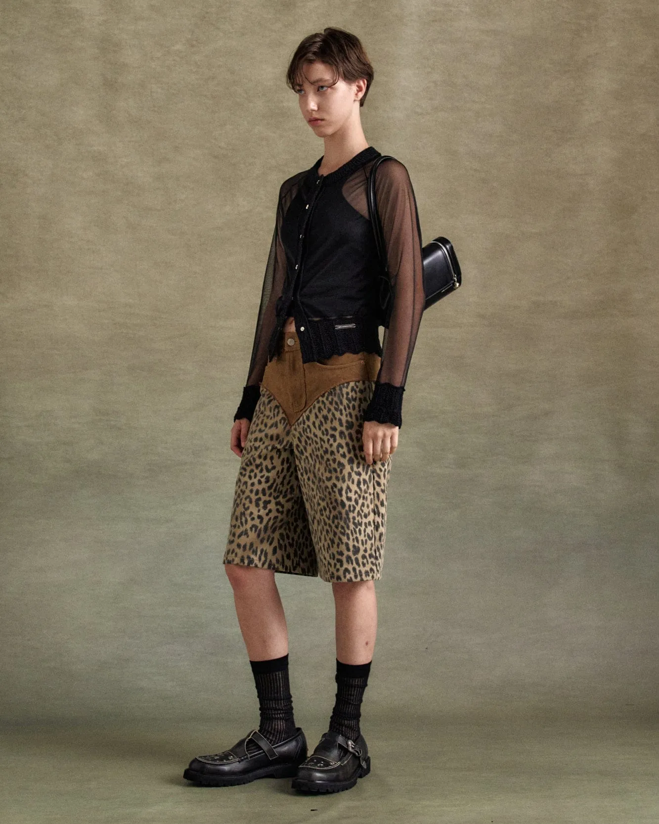 OXFORD COMBO LEOPARD SHORTS apa821w(SAND) sold by Andersson Bell product image thumbnail 5