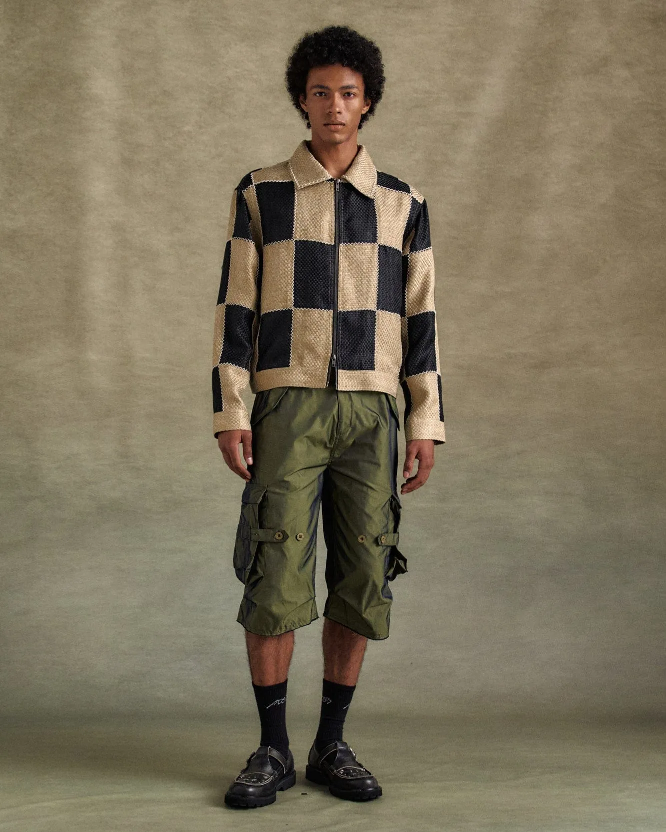 NADRIN MULTI POCKET CARGO SHORTS apa814m(KHAKI) sold by Andersson Bell product image thumbnail 4