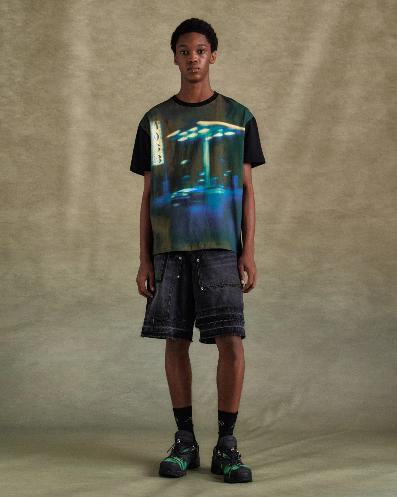 GAS STATION LOGO T-SHIRTS atb1289m(BLACK) sold by Andersson Bell product image thumbnail 5