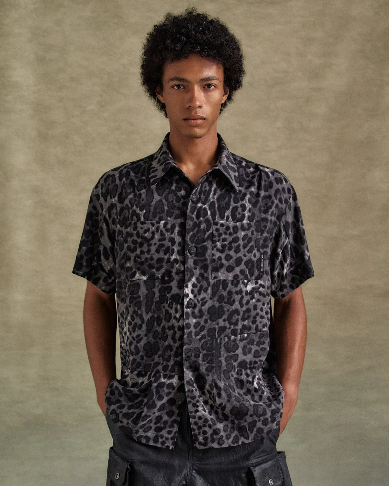 BLACK LEOPARD SHIRTS atb1277m(BLACK) sold by Andersson Bell