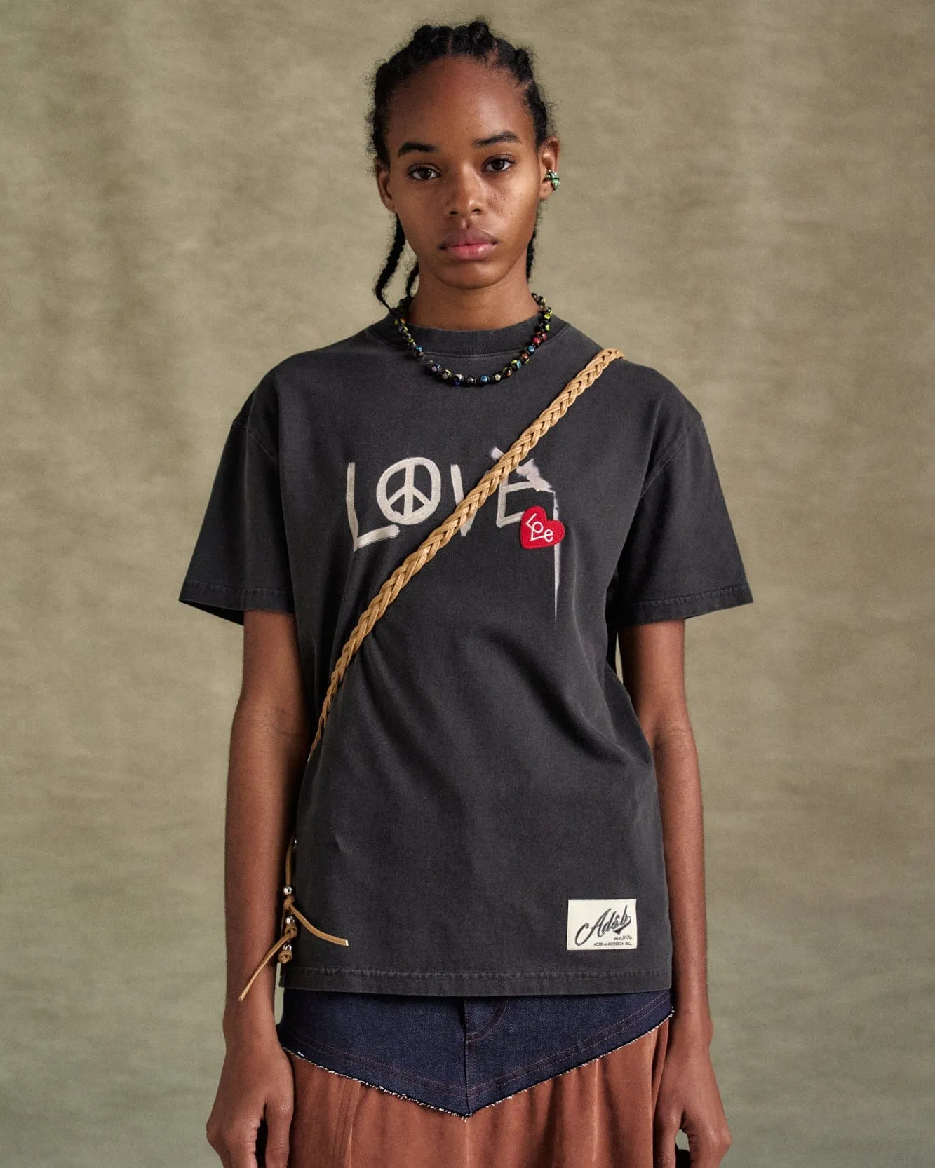 UNISEX LOVE T-SHIRT atb1252u(CHARCOAL) sold by Andersson Bell