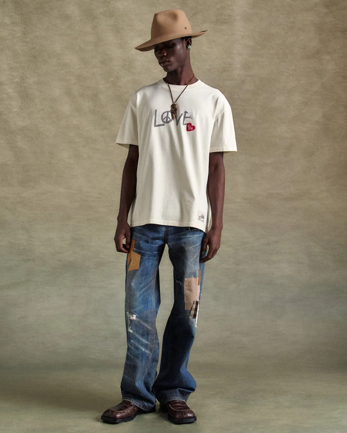 UNISEX LOVE T-SHIRT atb1252u(ECRU) sold by Andersson Bell product image thumbnail 5