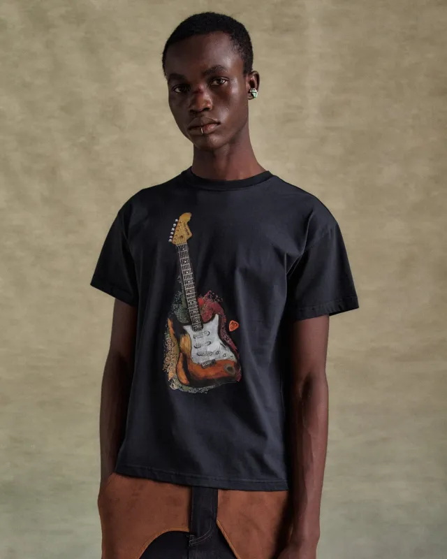 UNISEX GUITAR T-SHIRT atb1250u(BLACK) sold by Andersson Bell
