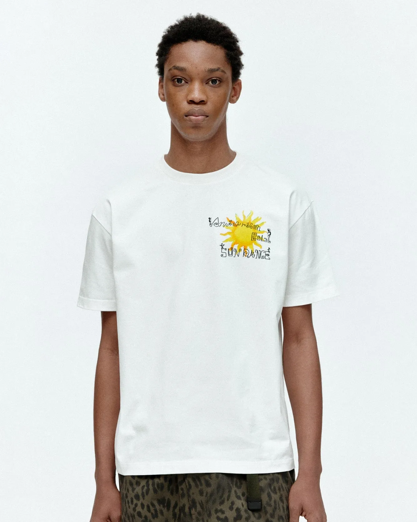 (ESSENTIAL) UNISEX SUN DANCE T-SHIRT atb1402u(WHITE) sold by Andersson Bell