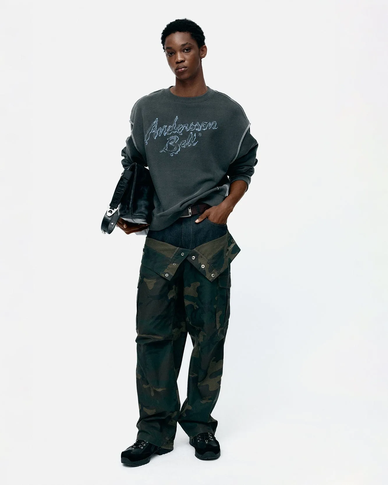 UNISEX LIQUID LOGO SWEATSHIRT atb1378u(CHARCOAL) sold by Andersson Bell product image thumbnail 5