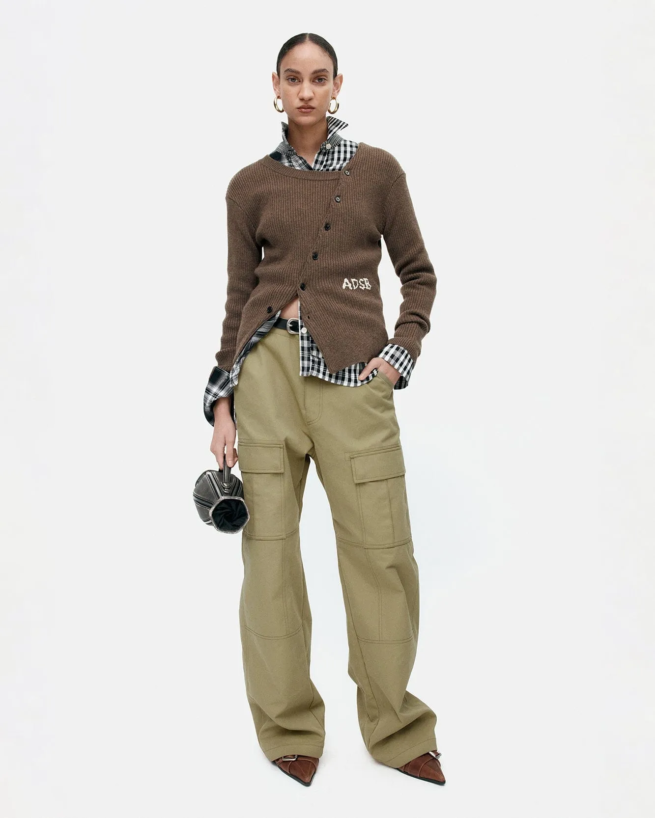 UNISEX BINDING CARGO PANTS apa856u(BEIGE) sold by Andersson Bell product image thumbnail 4