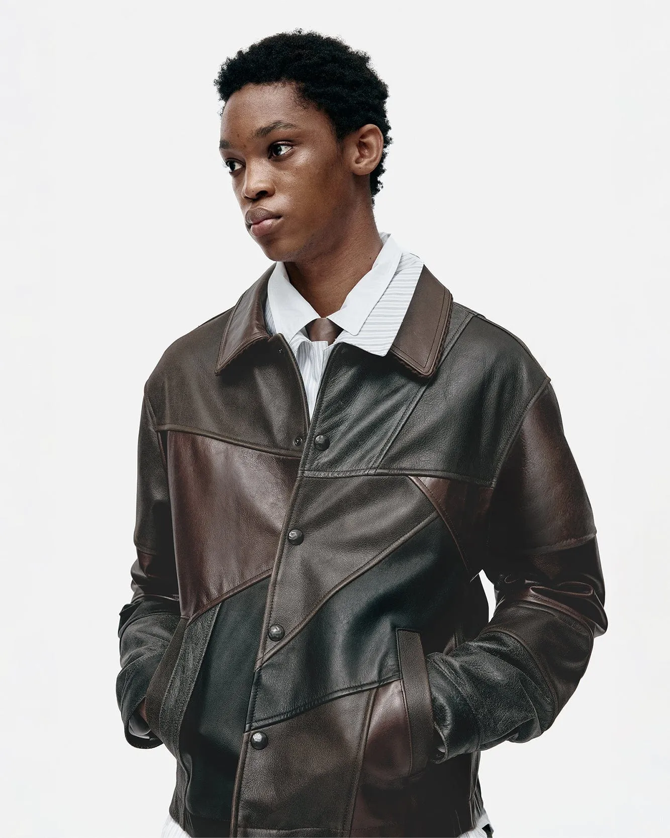 UNISEX PATCHWORK LEATHER JACKET awa730u(BLACK/BROWN) sold by Andersson Bell product image thumbnail 2