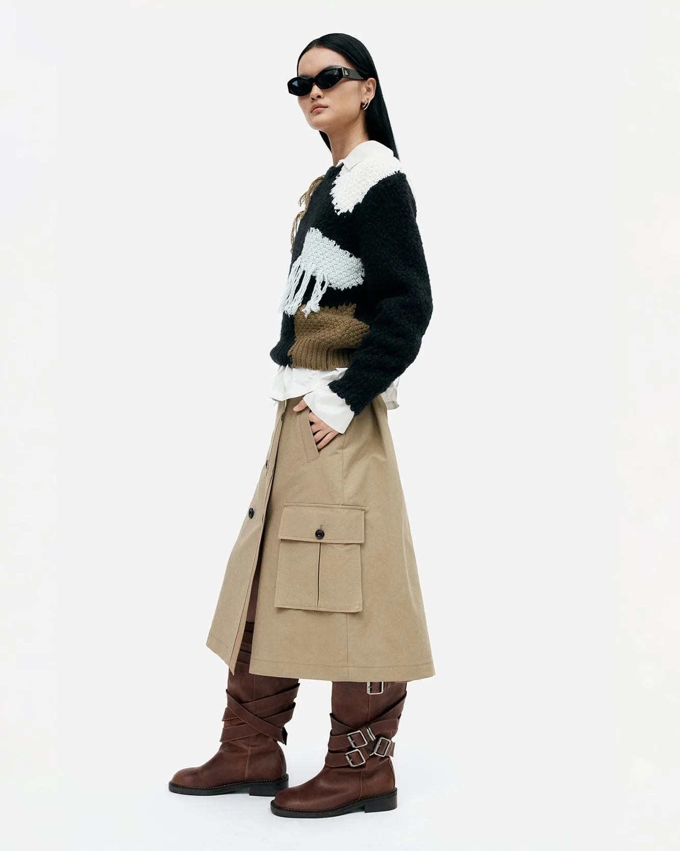 TRENCH PLEATS SKIRT apa849w(KHAKI) sold by Andersson Bell product image thumbnail 5