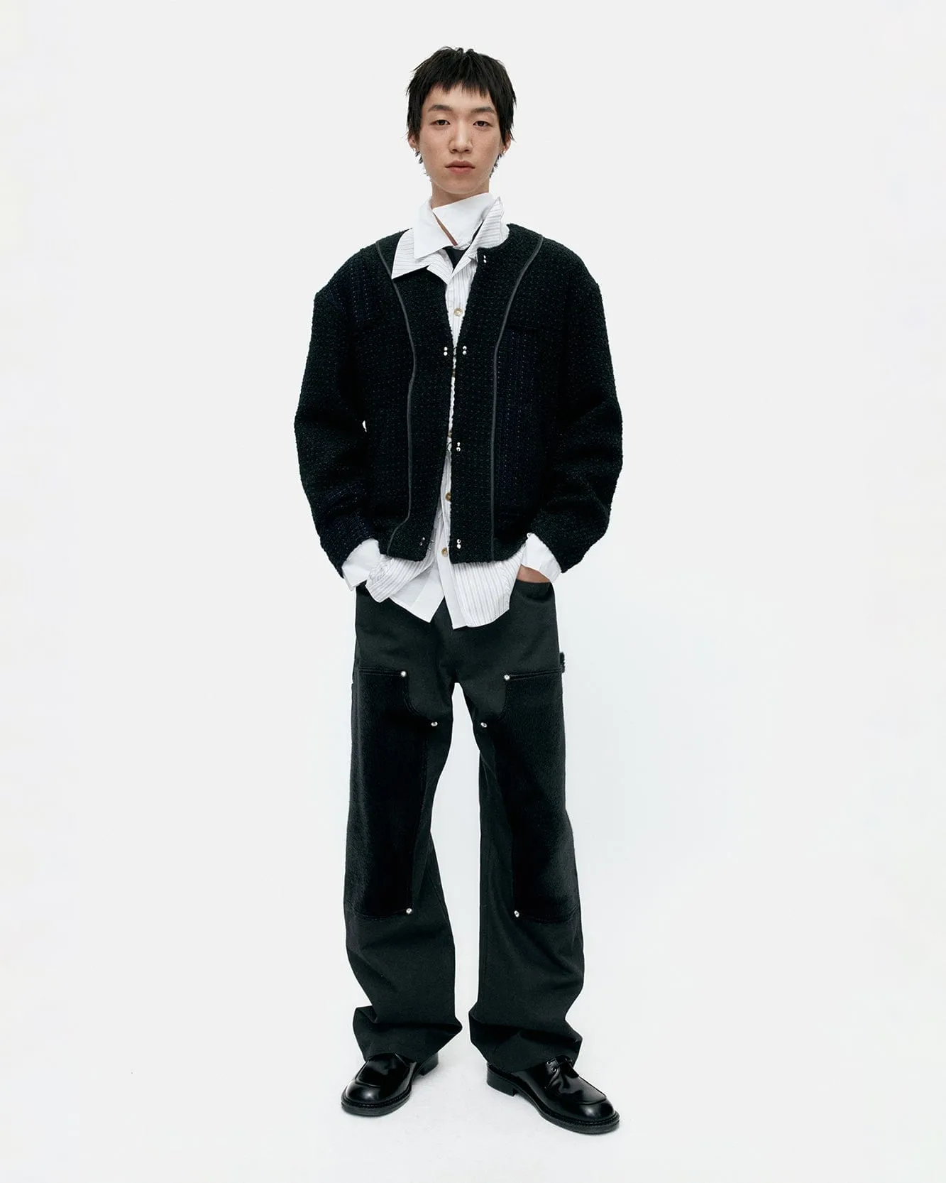 FAUX PONY HAIR LEATHER CARPENTER WIDE-LEG JEANS apa855m(BLACK) sold by Andersson Bell