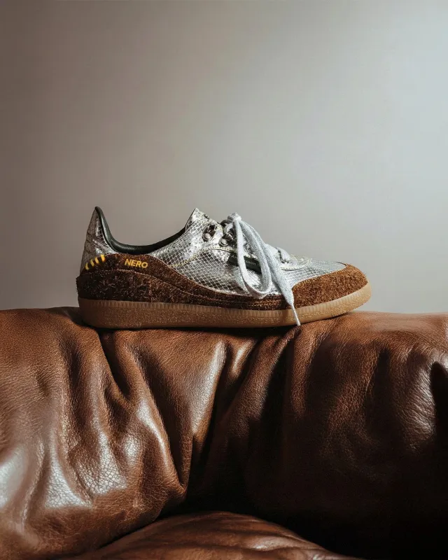 UNISEX NERO TRAINER aaa519u(SILVER/BROWN) made by Andersson Bell