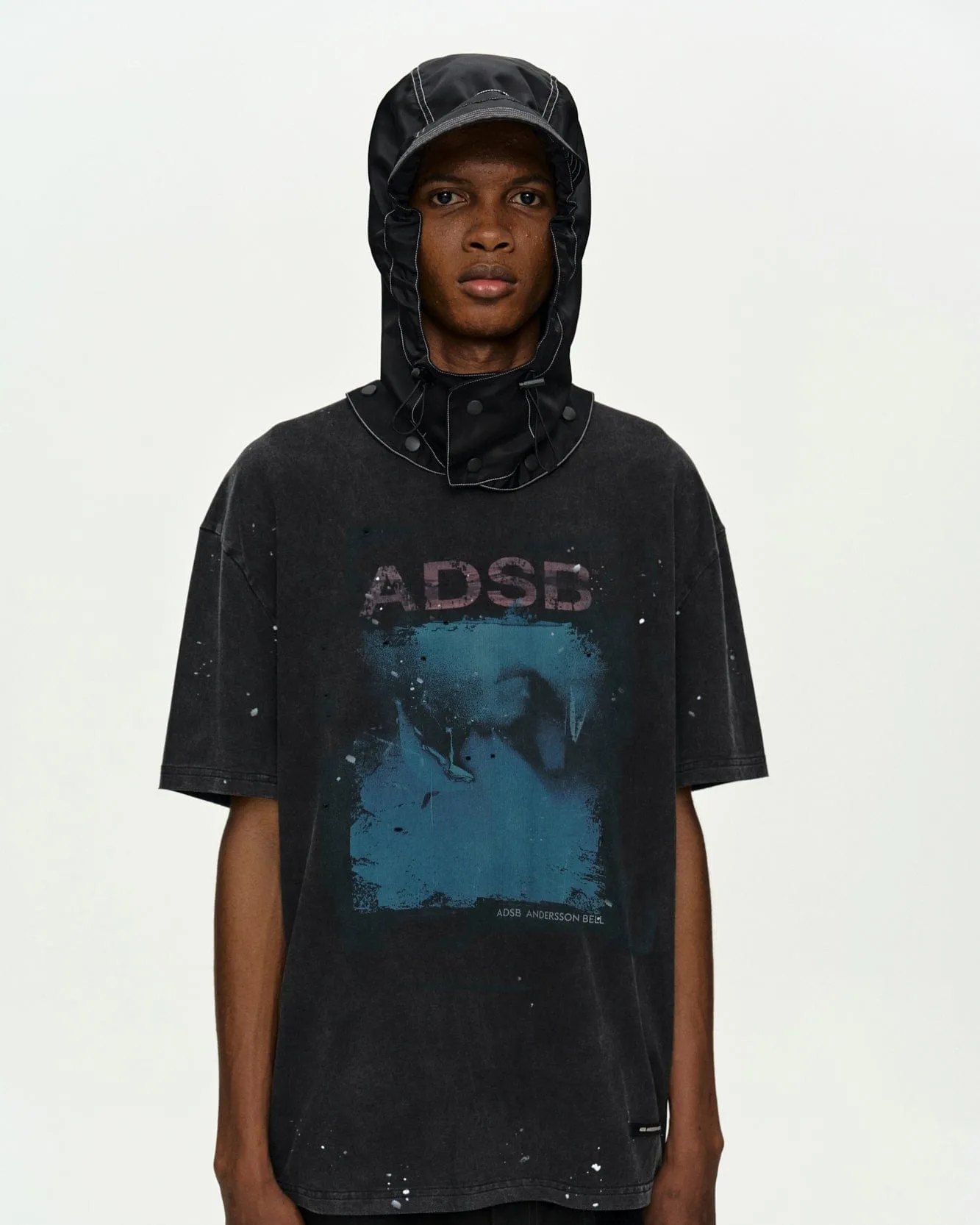 UNISEX WHALE PRINTED T-SHIRT atb1439u(CHARCOAL) sold by Andersson Bell product image thumbnail 4