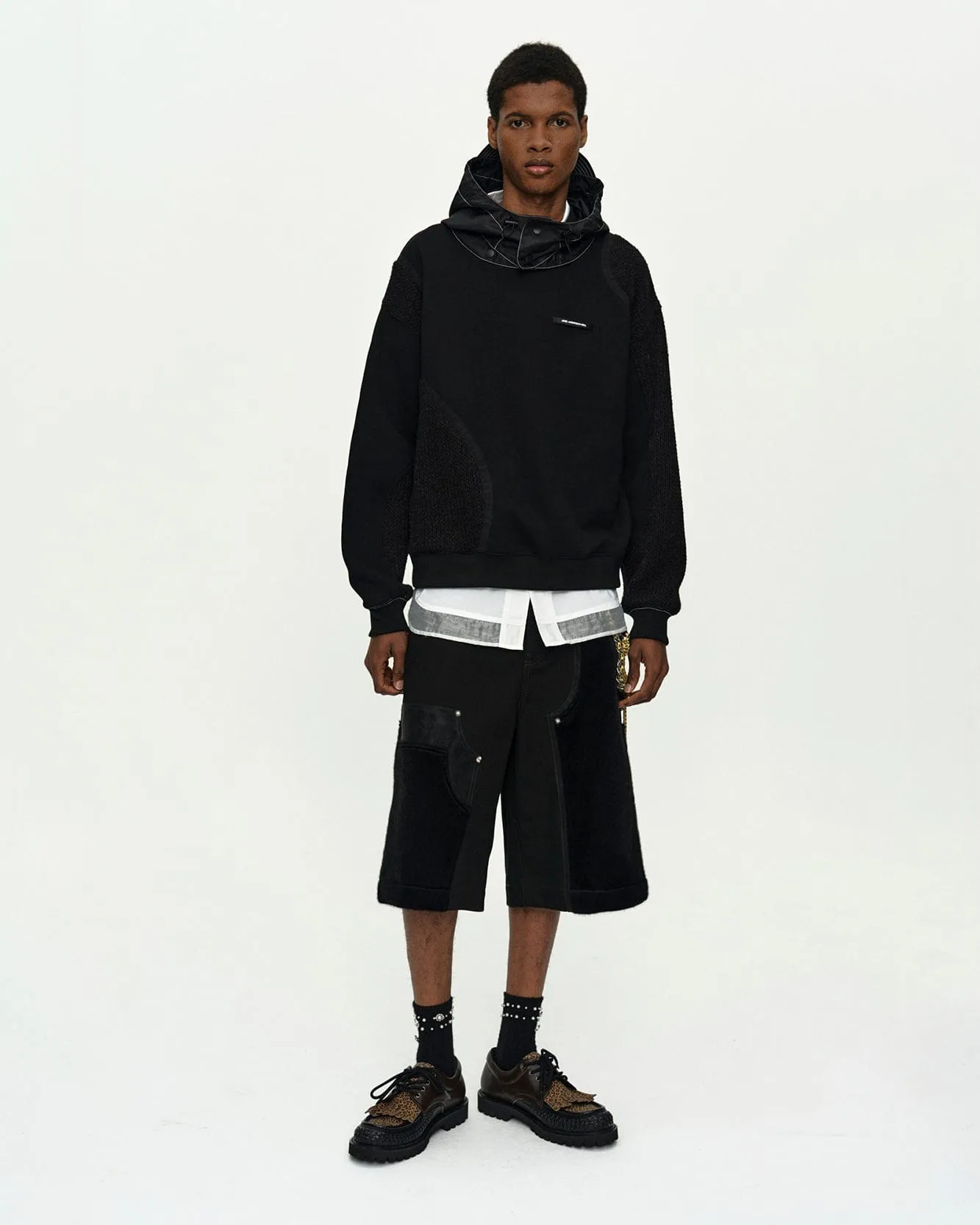 DETACHABLE BALACLAVA SWEATSHIRT atb1424m(BLACK) sold by Andersson Bell product image thumbnail 4