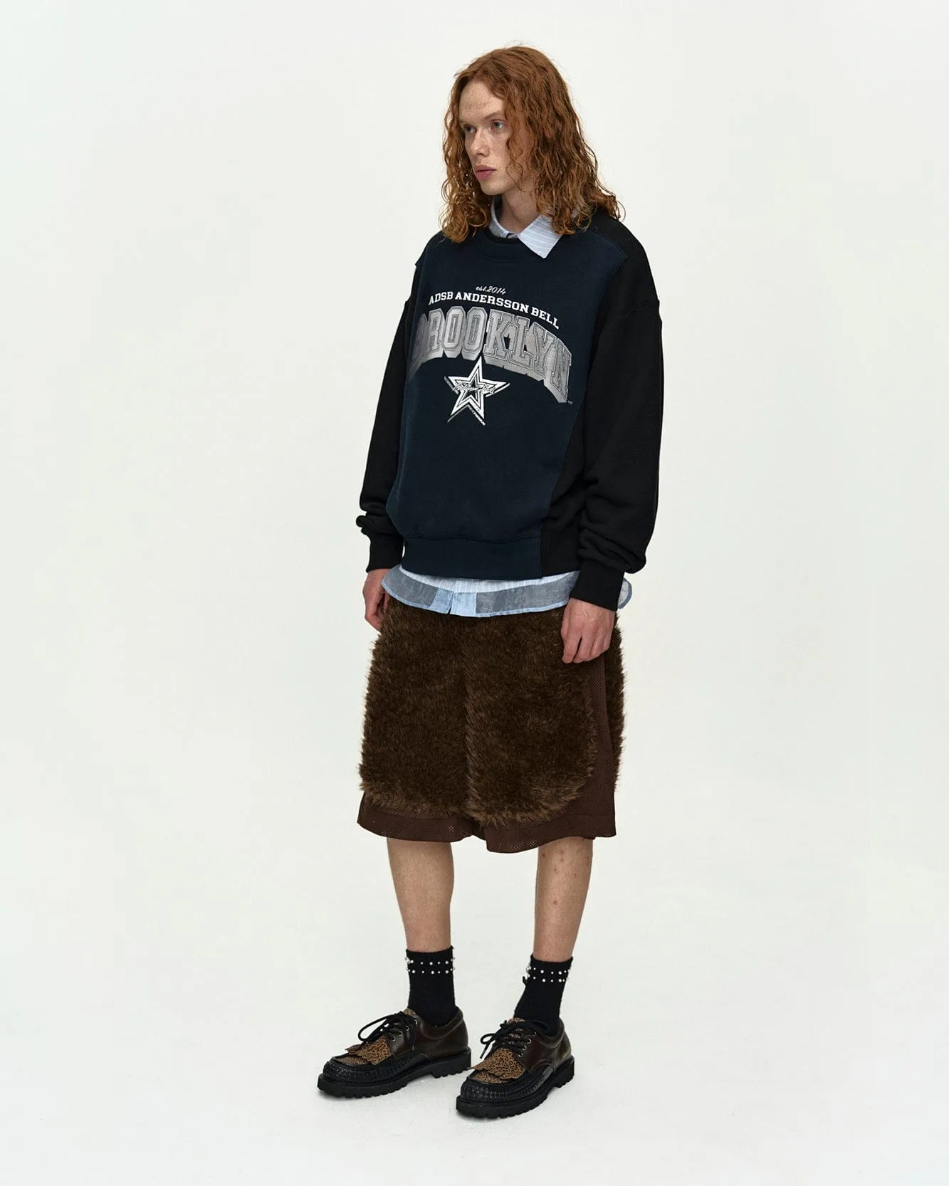 UNISEX ARCH LOGO LAYERED SWEATSHIRT atb1426u(BLACK/NAVY) sold by Andersson Bell product image thumbnail 5