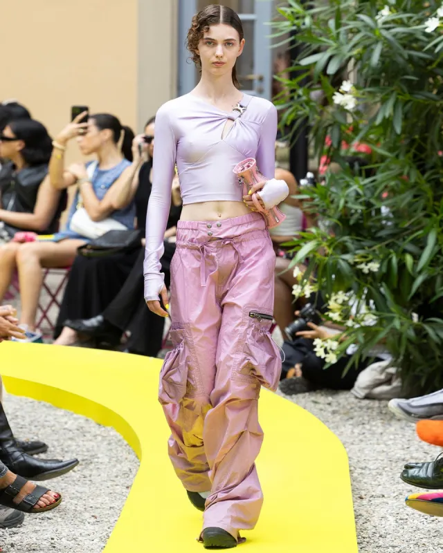(WOMEN) ELENA GLITTER SHIRRING TOP atb1095w(LILAC) made by Andersson Bell